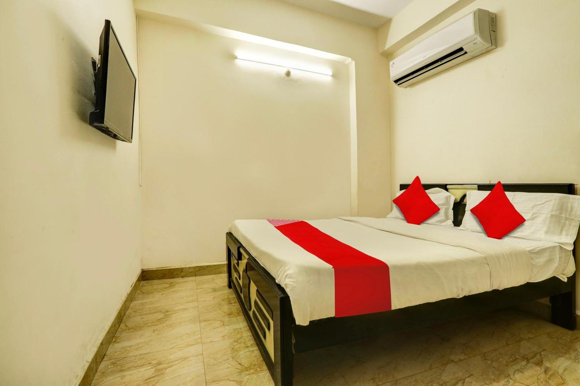 Hotel O Royal Haven Hyderabad Exterior foto