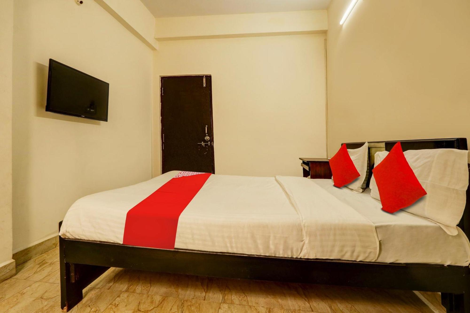 Hotel O Royal Haven Hyderabad Exterior foto