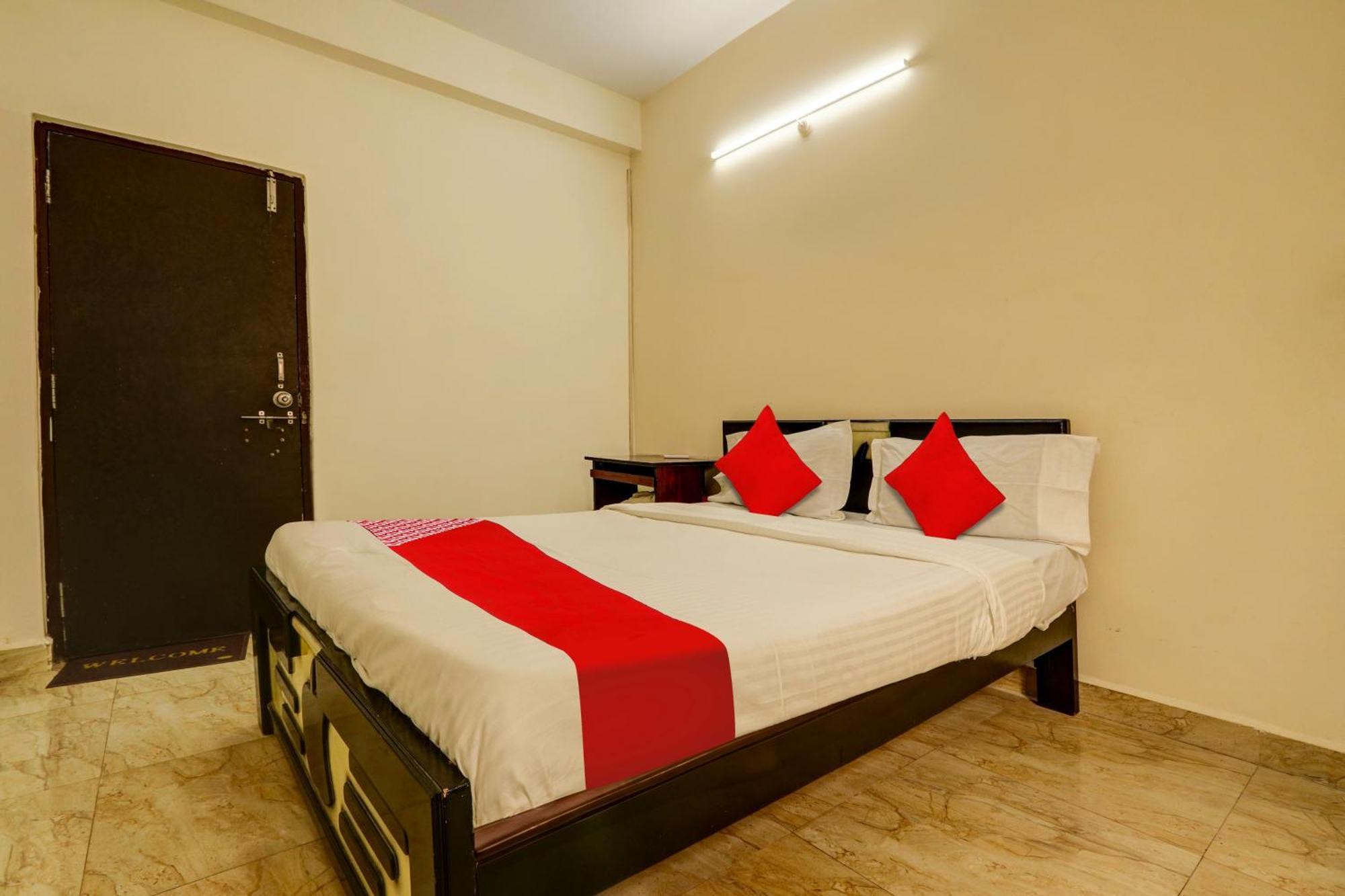 Hotel O Royal Haven Hyderabad Exterior foto